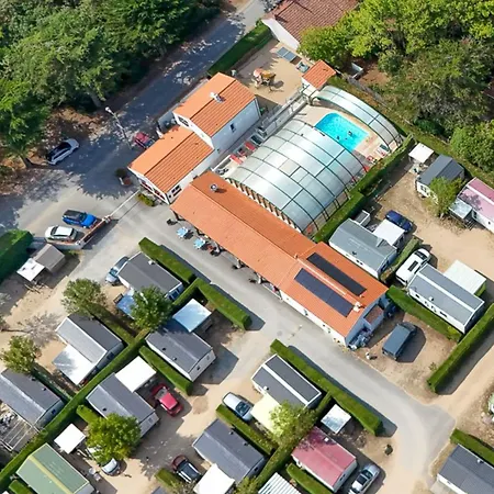 Mobil-home Confortable - 8 Pers. - Api-1-52-2753 Parque de Campismo Notre-Dame-de-Monts