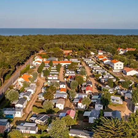 Mobil-home Confortable - 8 Pers. - Api-1-52-2753 Parque de Campismo